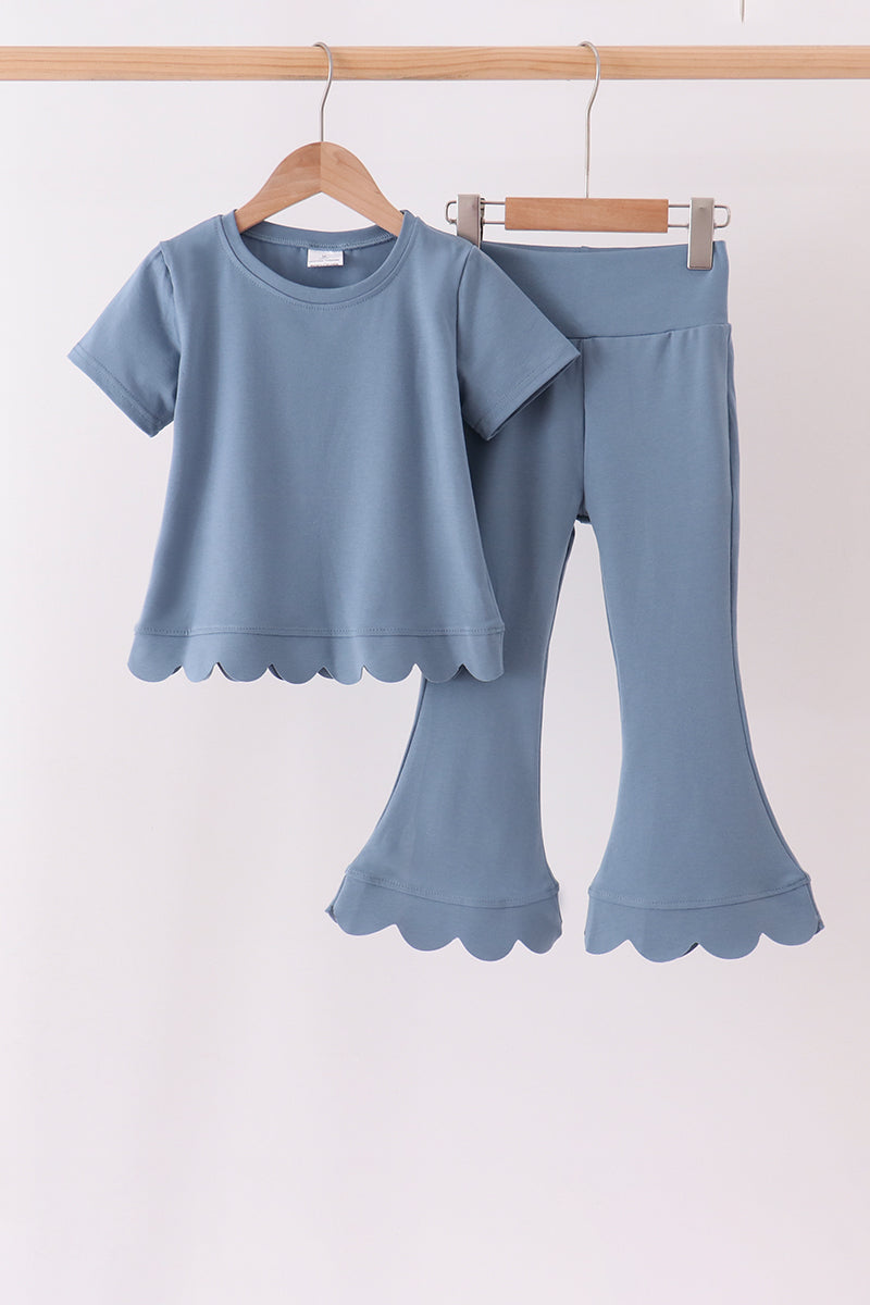 Teal scalloped active pants set